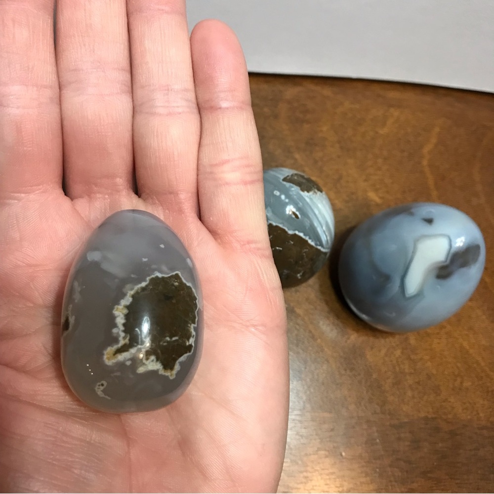 Agate Eggs - Picture 7 of 8